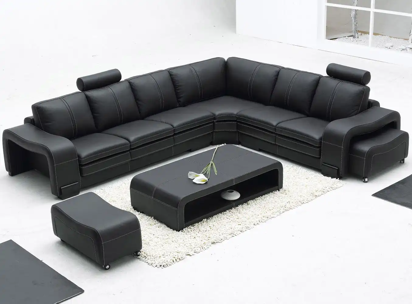 Modern Black Leather Sectional Set