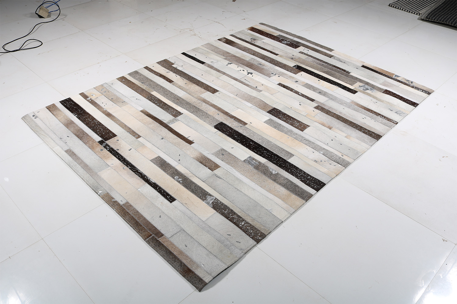 MODERN LOOM JR-5340 Leather Patchwork Rugs Product Image